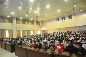 建筑工程学院召开学生大会